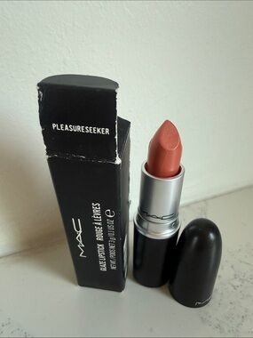 MAC Lipstick Shade Pleasureseeker Neo Sci-Fi collection Limited Edition NIB